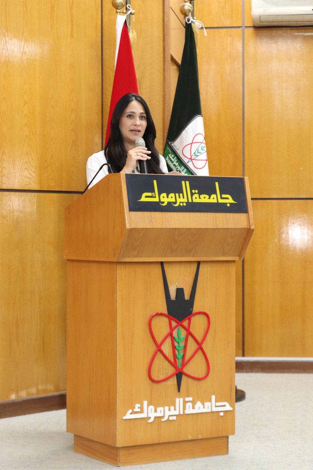 "اليرموك" و "شومان" تبحثان توظيف التراث في أدب الطفل