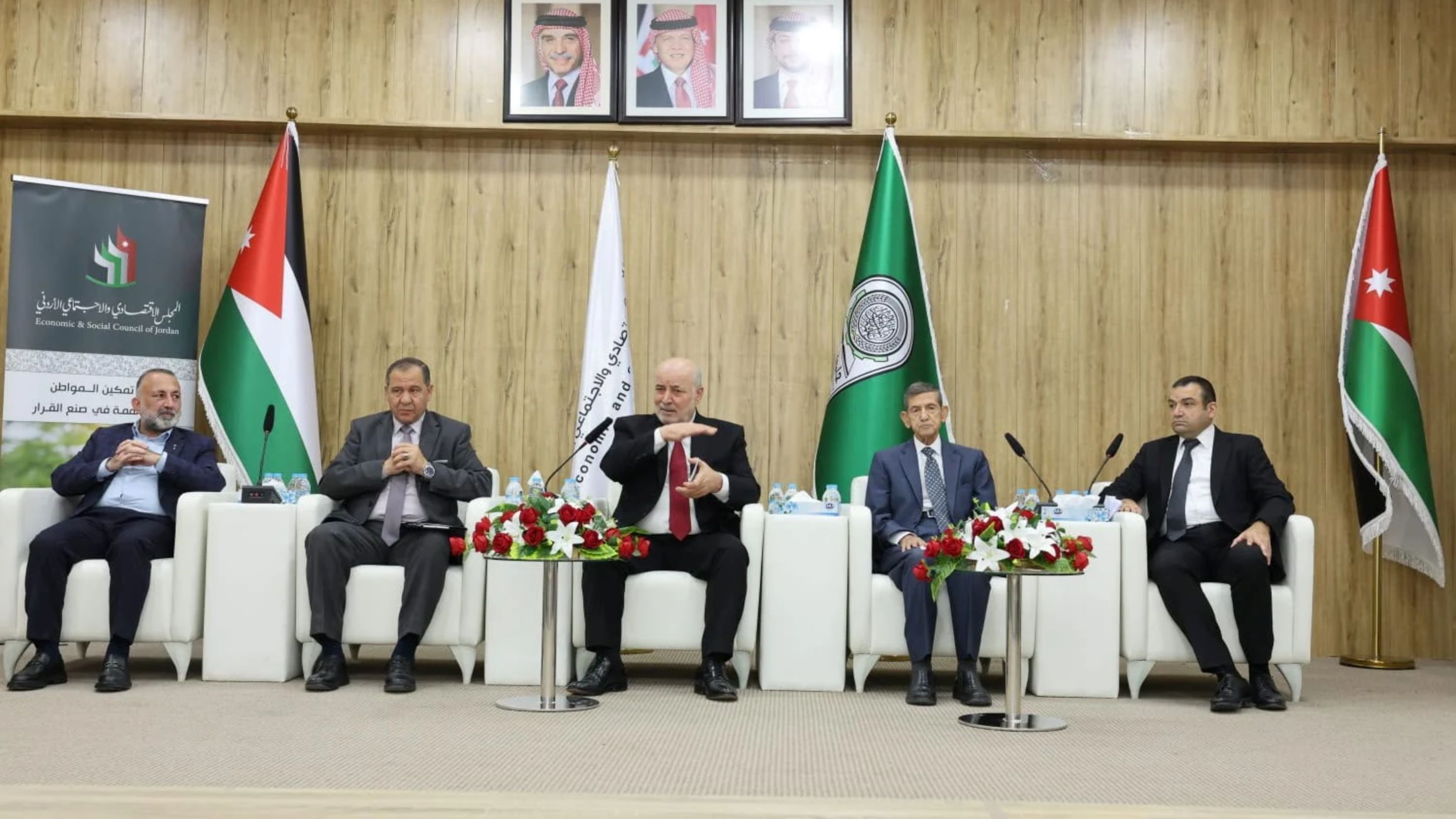 جلسة حوارية في جامعة جرش حول واقع المحافظة الاقتصادي والتنموي