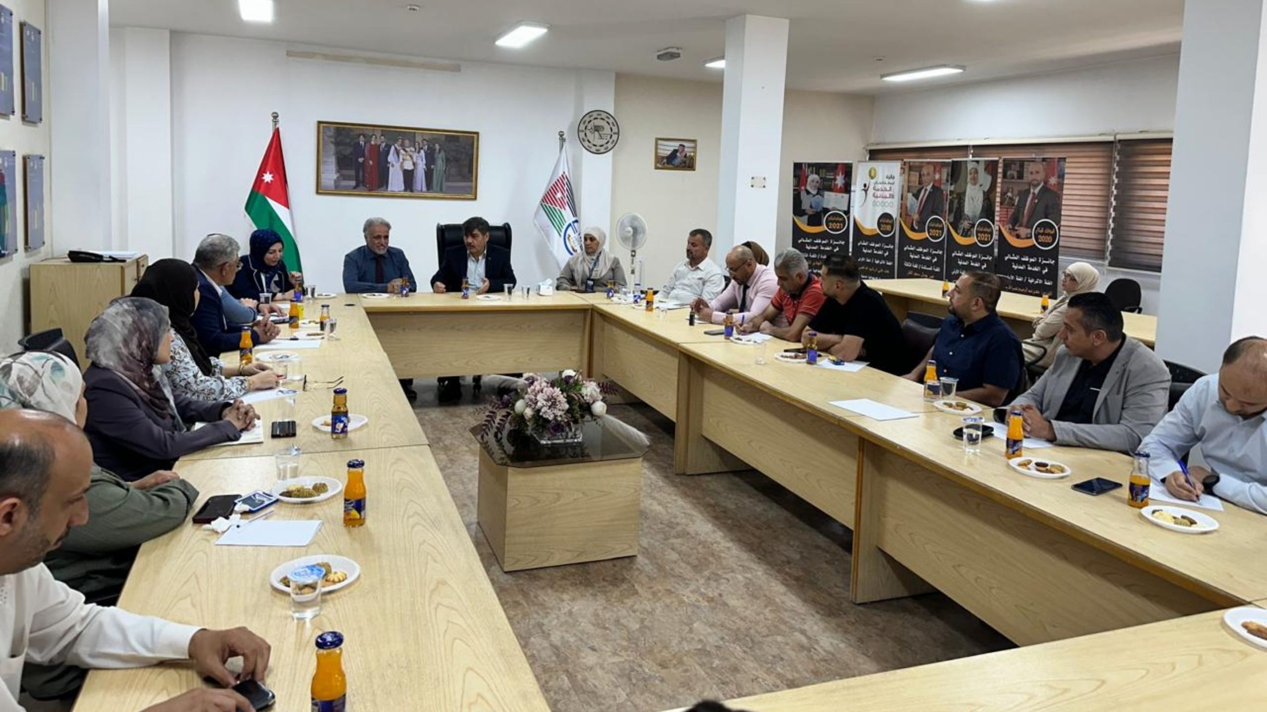 الاستهلاكية المدنية تعقد ورشتين تدريبيتين لموظفيها
