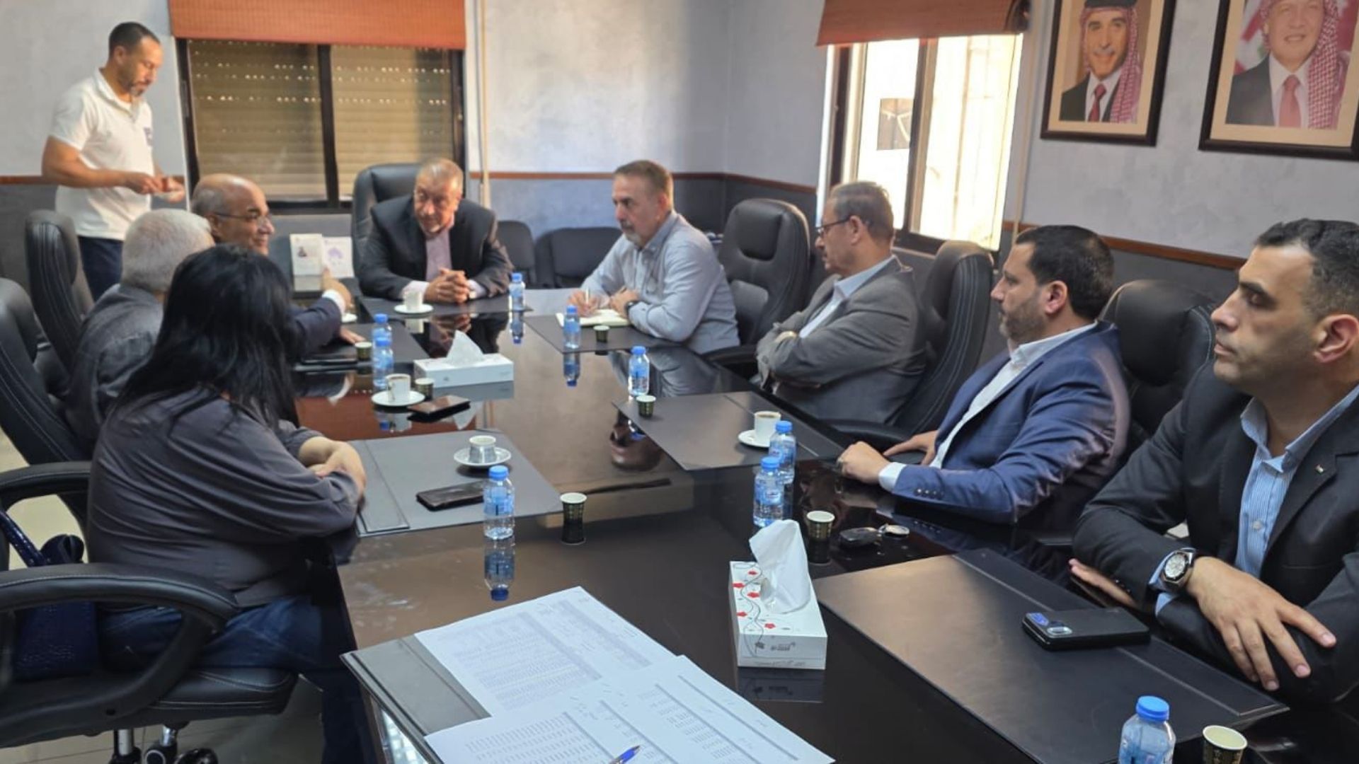 نقابة الصحفيين تبحث وصندوق توفير البريد سبل التعاون المشترك