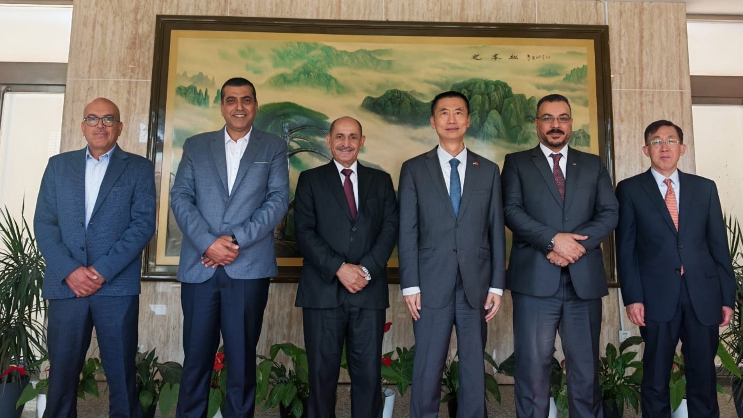 نقيب المهندسين الزراعيين يبحث تعزيز التعاون مع السفير الصيني