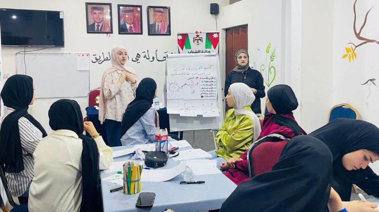 أنشطة متنوعة لدعم الشباب وتعزيز التنمية المحلية