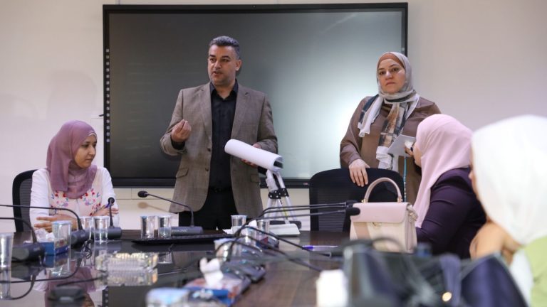 "الأعلى لذوي الإعاقة" يعقد امتحانا لاعتماد مترجمي لغة الإشارة