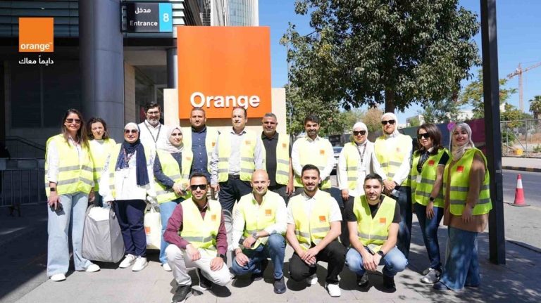 "البيئة" و"أورنج" الأردن تنفذان مبادرة تطوعية بمناسبة يوم البيئة العالمي