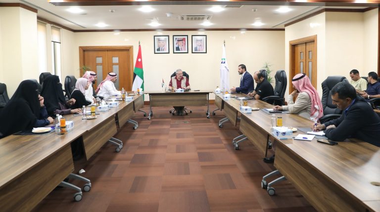 "العقبة الخاصة": مشاريع تنموية وخدمية في رم والديسة