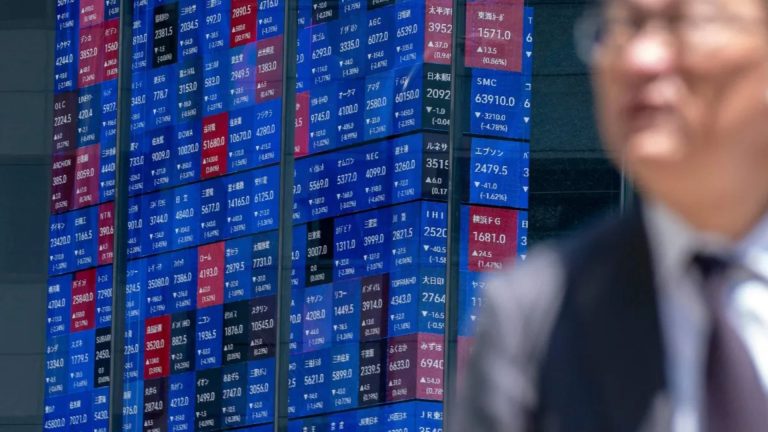 تذبذب الأسهم الآسيوية بانتظار تقييم أثر الاتفاق الأميركي الإيراني