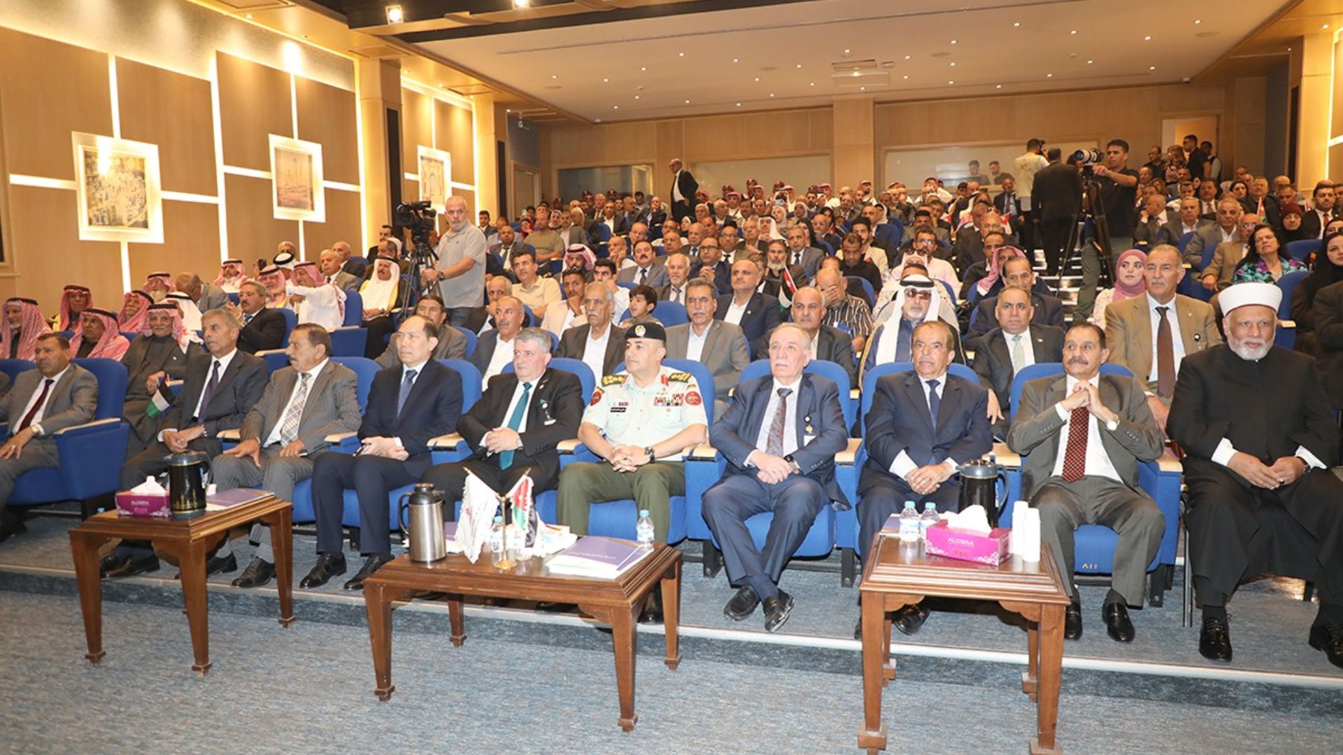جمعية عون الثقافية تحتفي بعيد الاستقلال وتُطلق مبادرة "بصمة وفاء للآباء والأجداد"