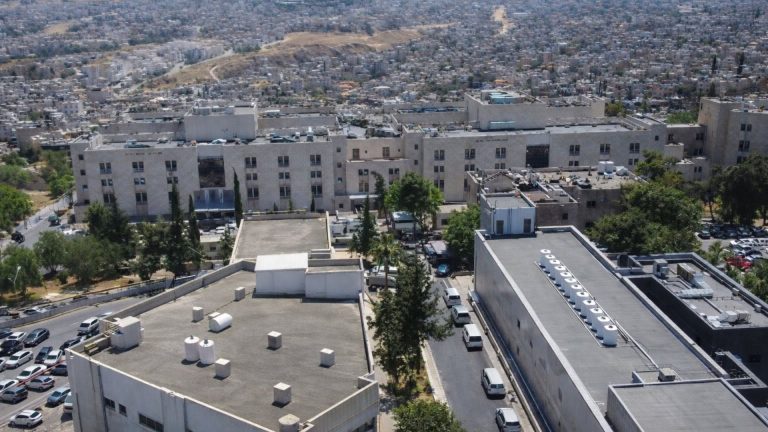 مستشفيات البشير تعلن ترتيبات جديدة لمواعيد العيادات الصباحية اعتباراً من الأحد