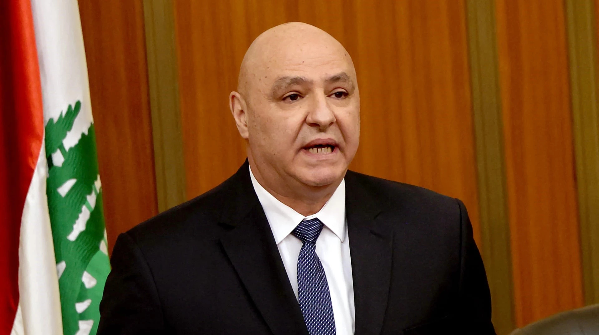 الرئيس اللبناني: لن نقبل الا بزوال الاحتلال الاسرائيلي