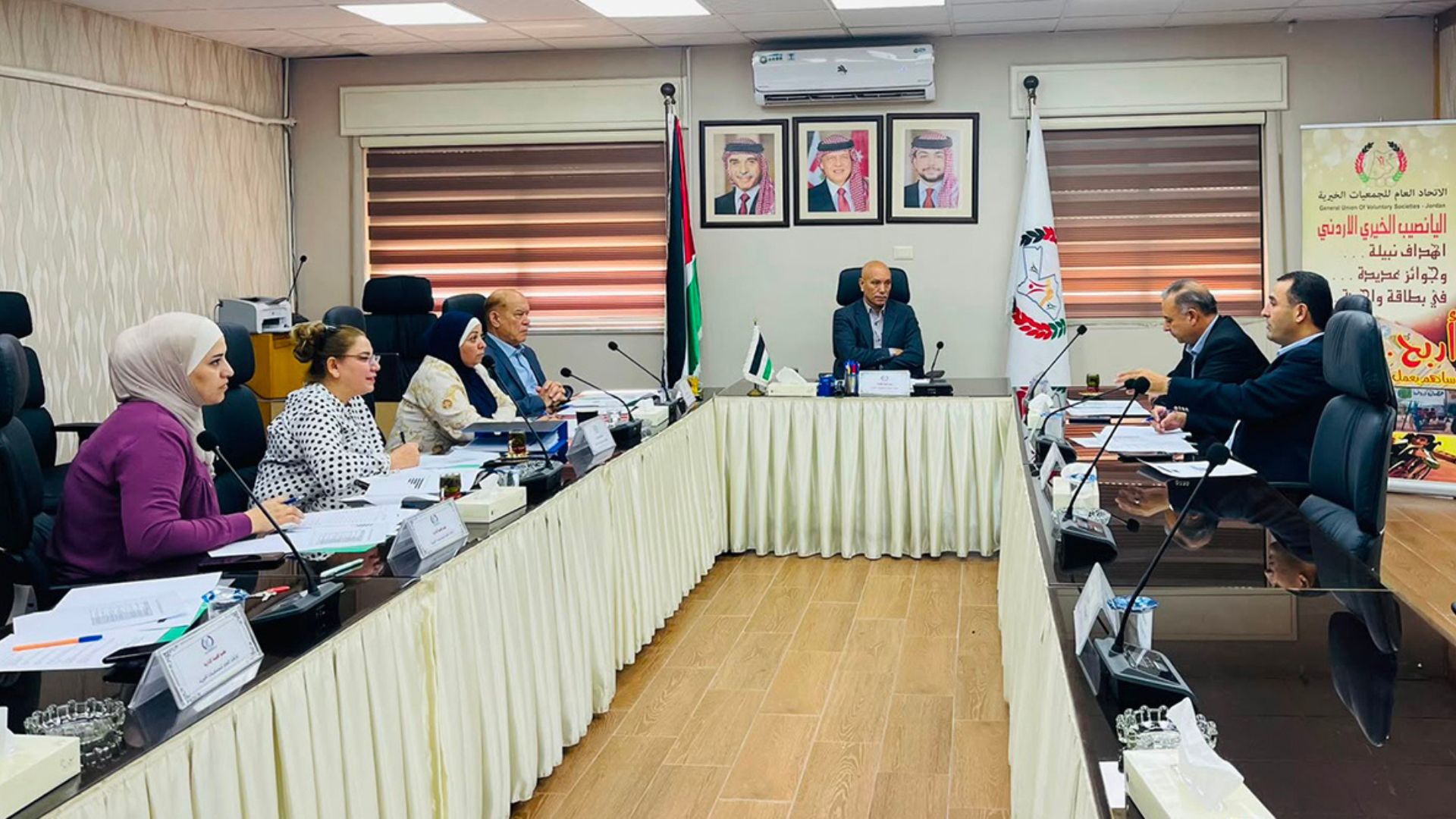 "الجمعيات الخيرية" و"التدريب المهني" يبحثان تفعيل برامج التأهيل المشتركة