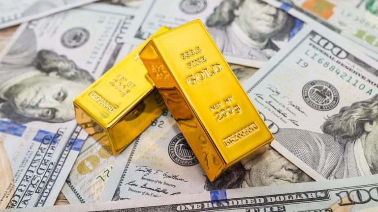 ارتفاع أسعار الذهب والدولار عالميا