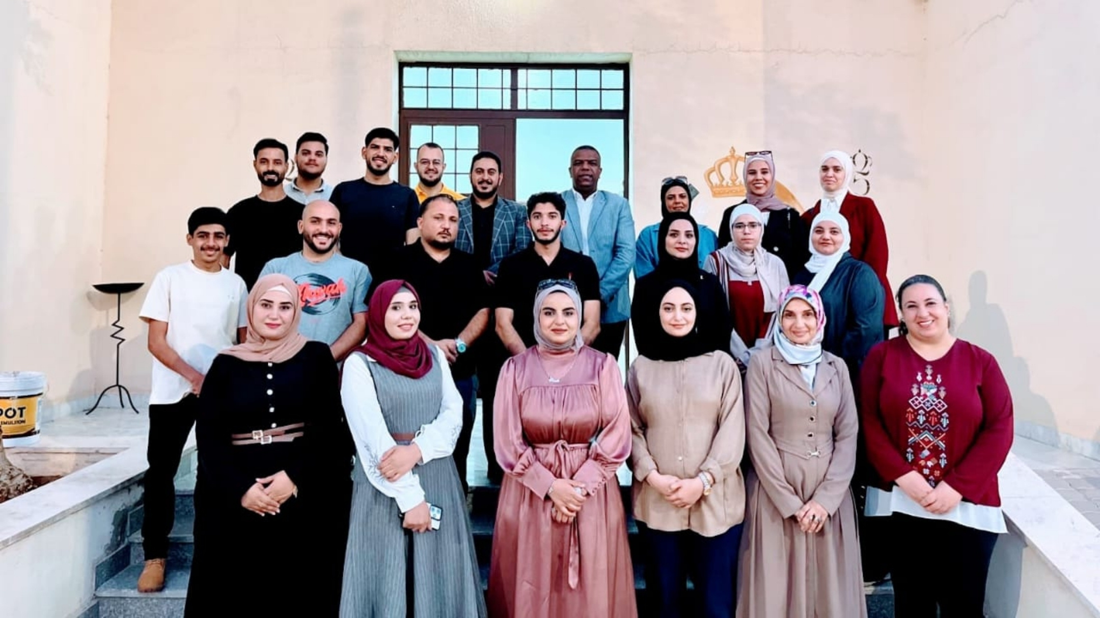 كلنا الأردن تختتم دورة الذكاء الاصطناعي للأعمال بالعقبة