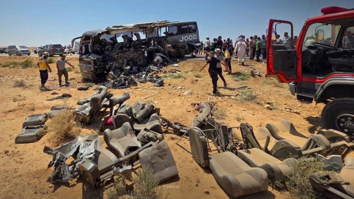 وفاة 35 شخصا جراء حادث سير على طريق دير الزور دمشق