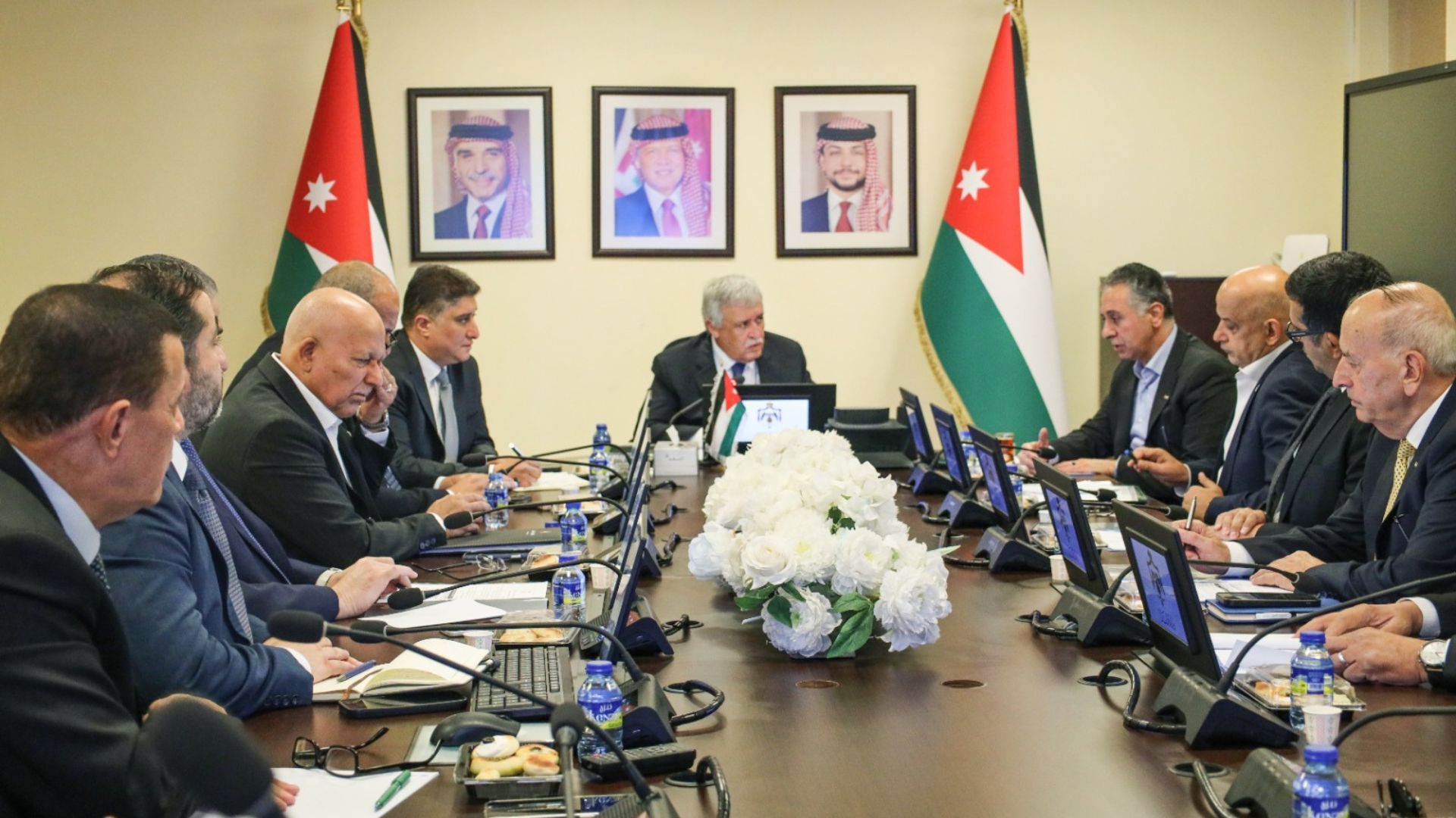 اجتماع يبحث تعزيز انسيابية البضائع عبر ميناء العقبة والمعابر الحدودية