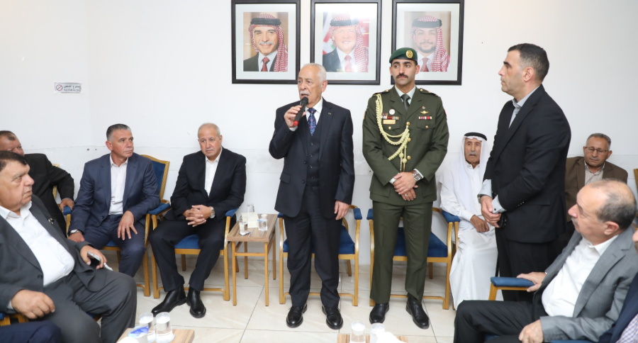الديوان الملكي يعزي الروابدة والعدوان والرواشدة (صور)