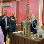دورة تدريبية حول استخراج الزيوت من النباتات العطرية والطبية