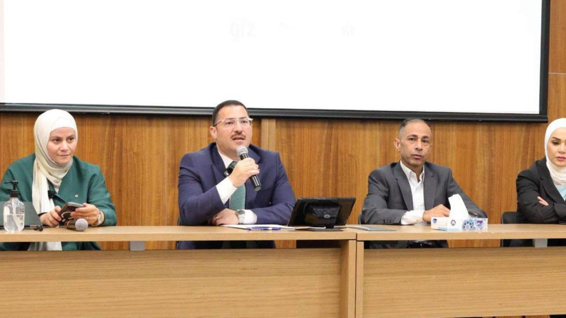 افتتاح ورشة "تدريب المقيمين لتفعيل إطار الثقافة المؤسسية في القطاع العام"