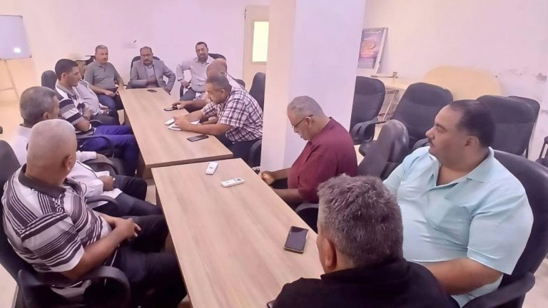 اجتماع إرشادي لبحث سبل الحد من آفات النخيل في الأغوار الشمالية