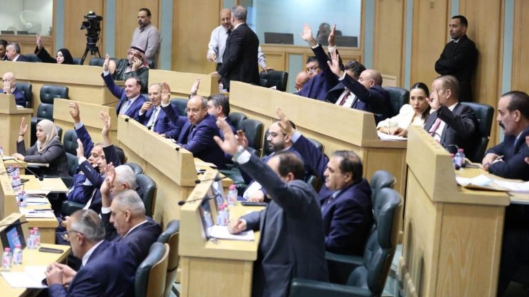 مجلس النواب يُقر 12 مادة من مشروع قانون الإدارة المحلية