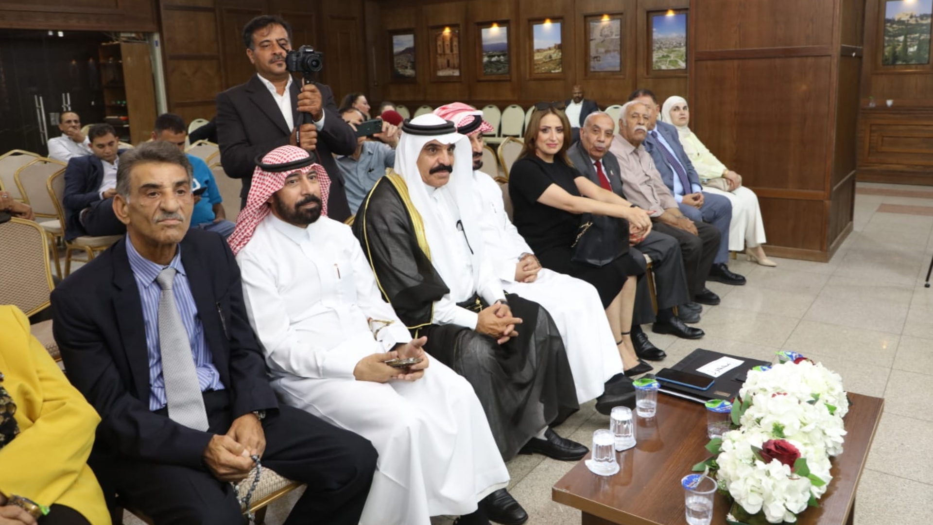 ندوة "فسيفساء التراث" تعرض تنوع الموروث وذاكرة المكان