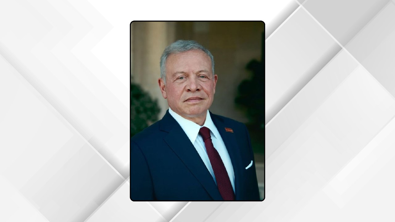 الملك يتلقى اتصالا هاتفيا من العاهل البحريني