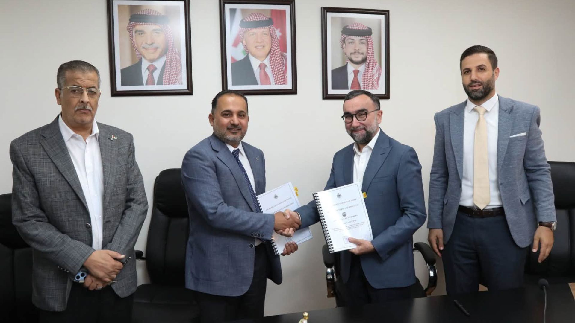 اتفاقية لدراسة تطوير مصادر تزويد المياه الزراعية في الأغوار الجنوبية