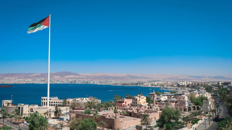 أجواء صيفية معتدلة َاليوم وارتفاع تدريجي غدًا