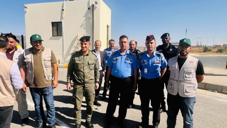 الأمن العام يشارك بحملات بيئية شاملة في مركز حدود جابر