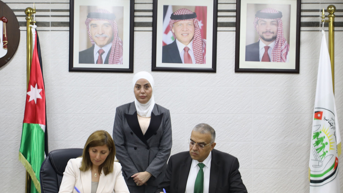"التنمية الاجتماعية" وهيئة أجيال السلام توقعان مذكرة تفاهم
