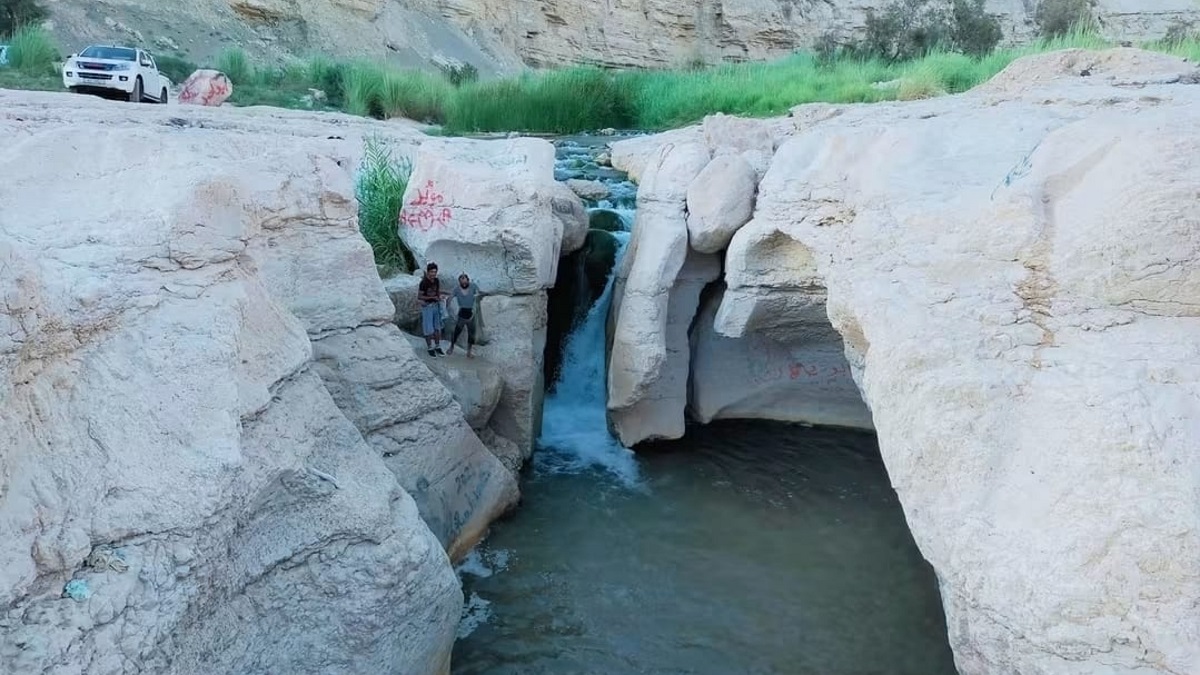 بين الصخور والمياه. شلالات "مجهود" في الطفيلة وجهة واعدة لسياحة المغامرات