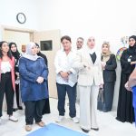 وزير التنمية الاجتماعية تطلع على تجربة مراكز الوفاء لتأهيل ذوي الإعاقة بسلطنة عُمان