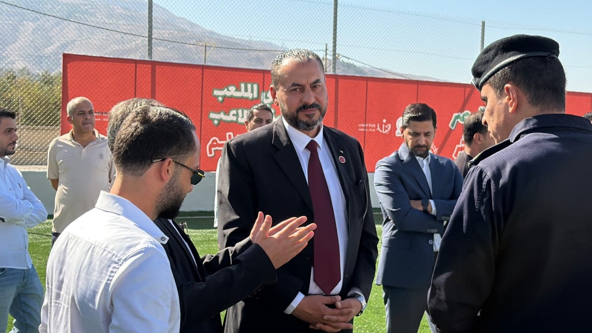 وزارة الشباب وبيتزا القيصر تعيدان تأهيل ملعب ضرار بن الأزور في دير علا