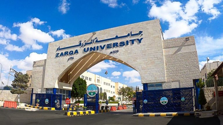 جامعة الزرقاء تشارك في ورشة تدريبية حول مهارات الإلقاء والمحادثة