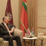 رئيس هيئة الأركان يستقبل السفير البريطاني