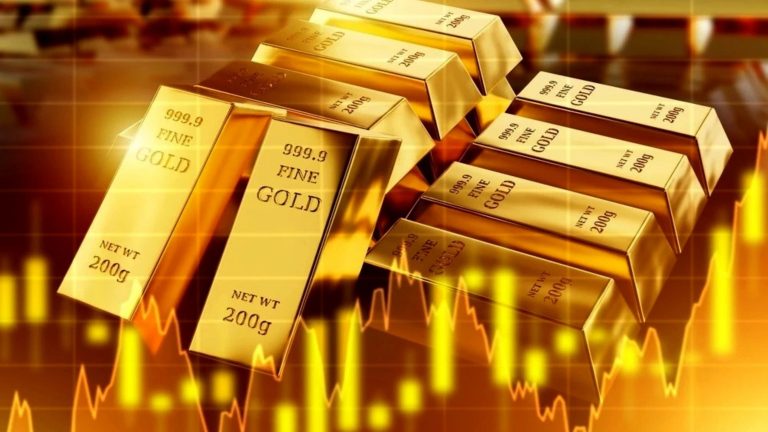 الذهب يحافظ على مكاسبه والنفط يواصل التراجع