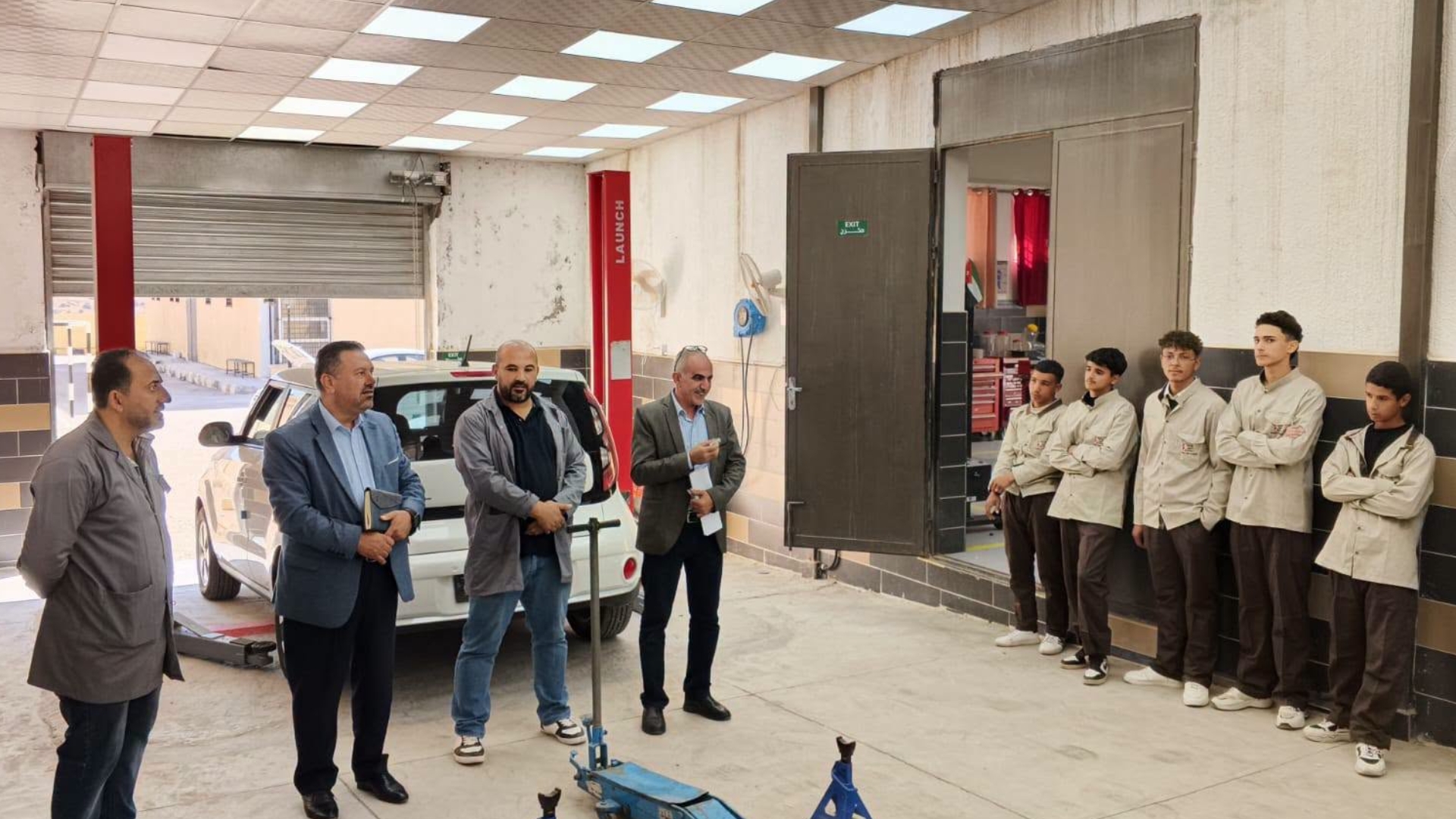 مدير إقليم الشمال بالتدريب المهني يتفقد معهد جرش