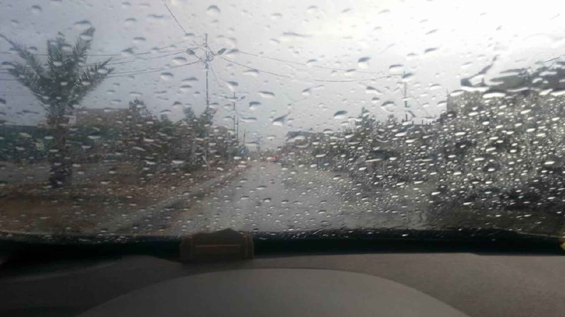 الأرصاد الجوية: زخات مطرية مصحوبة بالبرق والرعد في معان