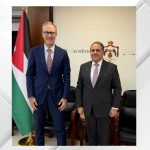 وزير الاستثمار يبحث والسفير الإيطالي تعزيز الشراكات بين البلدين